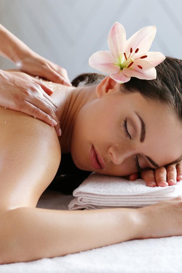 Shangri La Signature Massage Shangri La Signature Massage